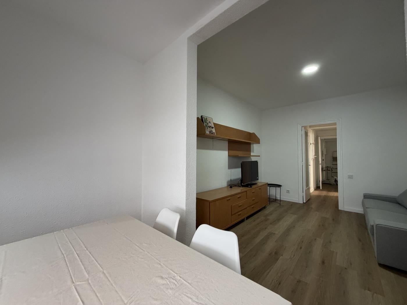 image DISPONIBLE TH21-3 Vivienda para estudiantes cerca de universidades y servicios 5