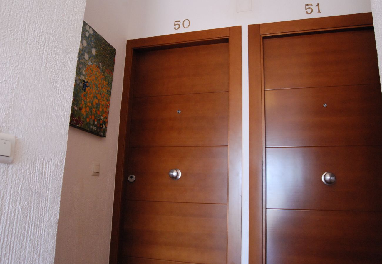 Апартаменты на Nerja - Просторная и светлая квартира в Нерхе с видом на море Ref 335
