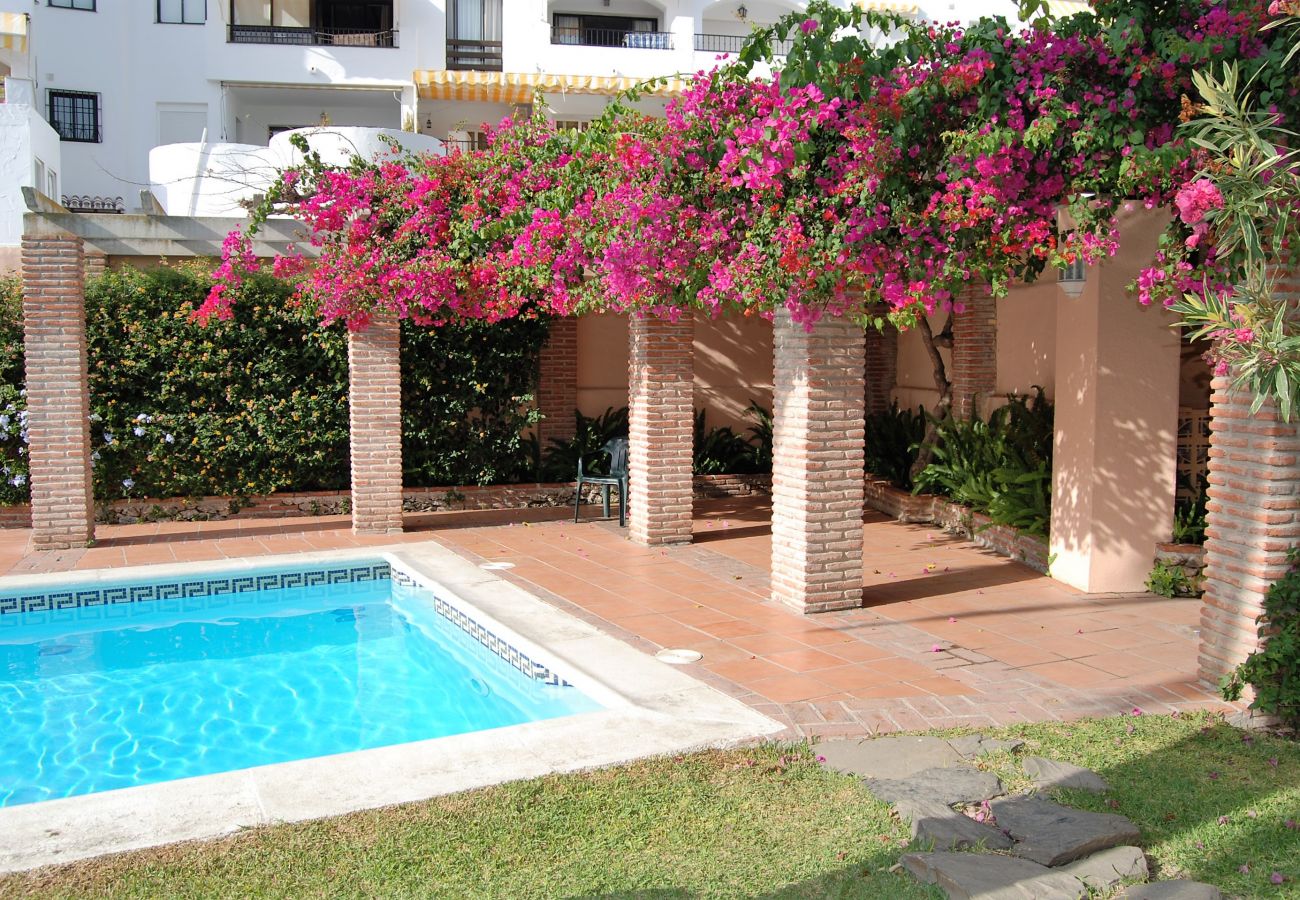 Апартаменты на Nerja - Top Apartment with big sunny roof terrace in Los Jarales Nerja Ref 356