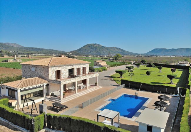  на Sa Pobla - Rey del Campo 140 lujosa villa con piscina privada, aire acondicionado, jardín y zona barbacoa