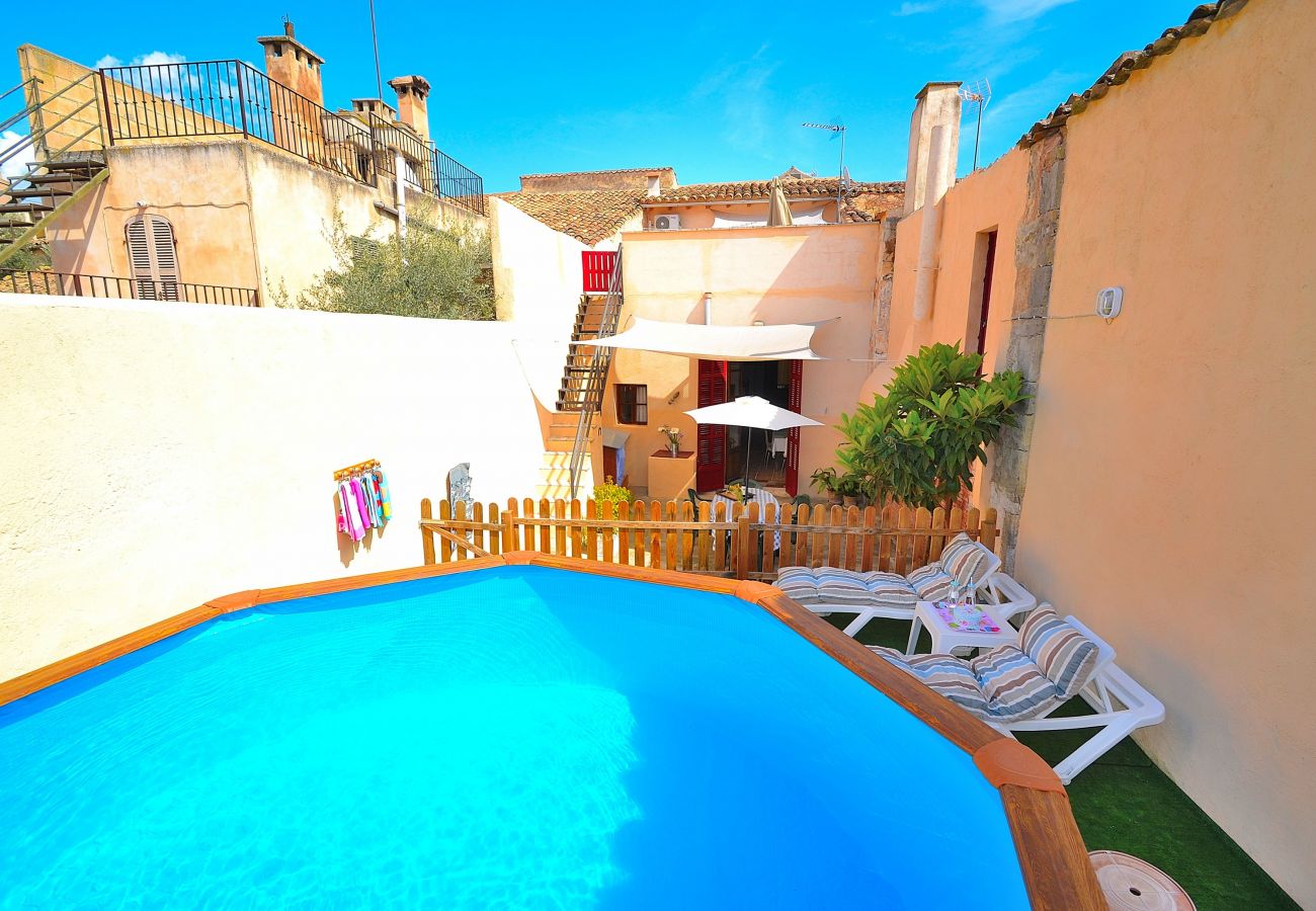 Дом на Petra - Es Forn 229 acogedora casa de pueblo con piscina privada, terraza y WiFi