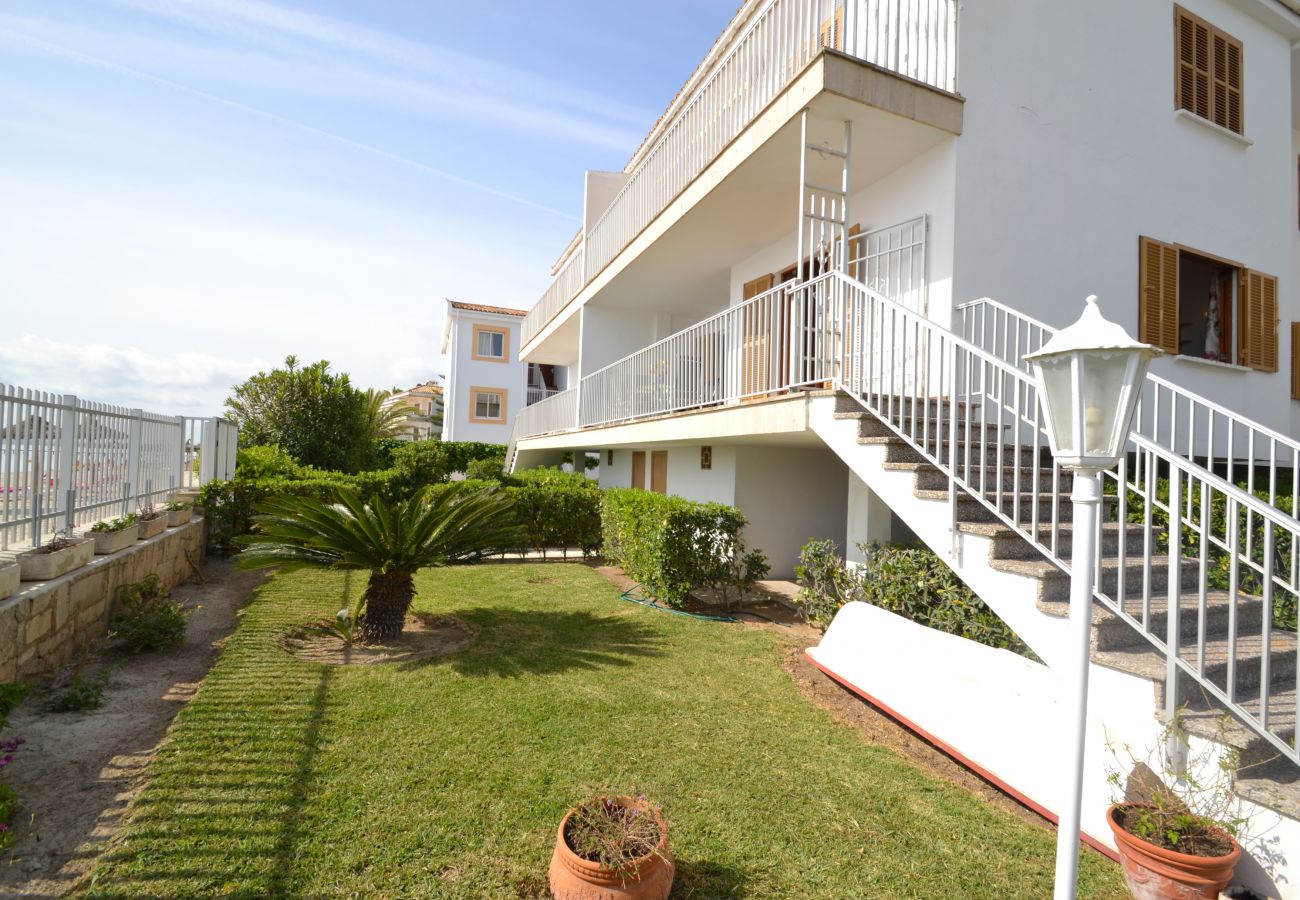 Апартаменты на Алькудия / Alcudia - Fantastic 174 magnífico apartamento en la playa, con balcón, aire acondicionado y WiFi