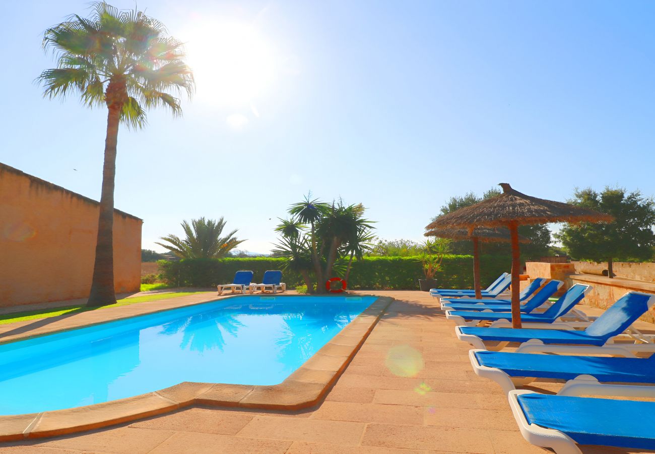 Особняк на Campos - Emilia 422 fantástica villa con piscina privada, gran terraza con jardín y WiFi