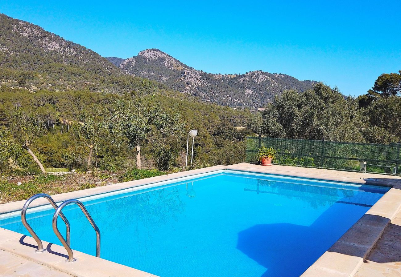 Вилла на Selva - Cantabou 014 magnífica finca con piscina privada, gran jardín, barbacoa y aire acondicionado