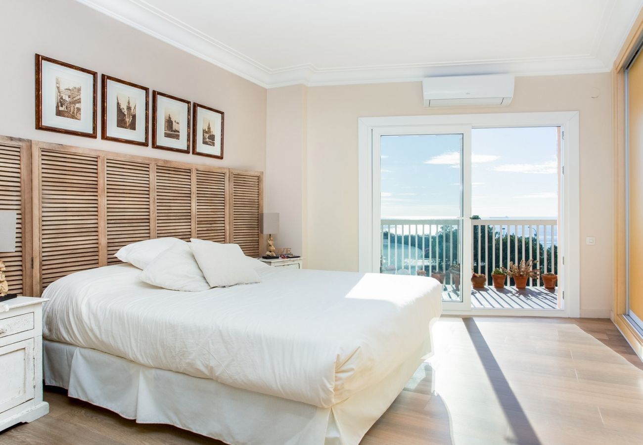 Апартаменты на Таррагона - TH44 Квартира в Tаррагоне 300 м от пляжа Miracle