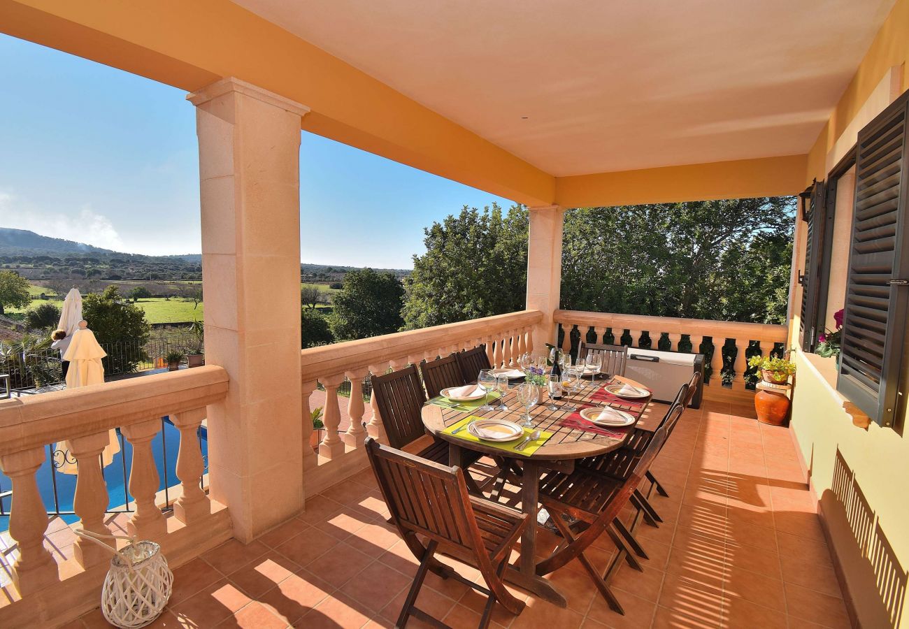 Особняк на Cas Concos - Can Claret Gran 176 maravillosa villa con piscina privada, gran terraza, aire acondicionado y WiFi