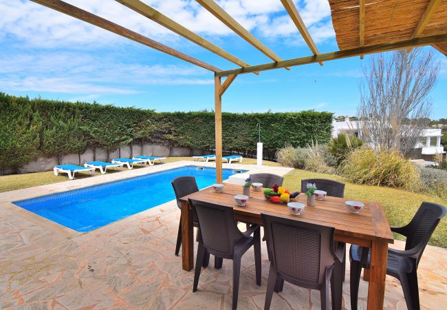  на Cala d'Or - Can Baltasar 224 fantástica villa con piscina privada, jardín, barbacoa y aire acondicionado