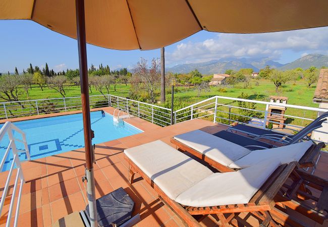  на Campanet - Can Nina 198 tradicional finca con piscina privada, terraza, barbacoa y WiFi