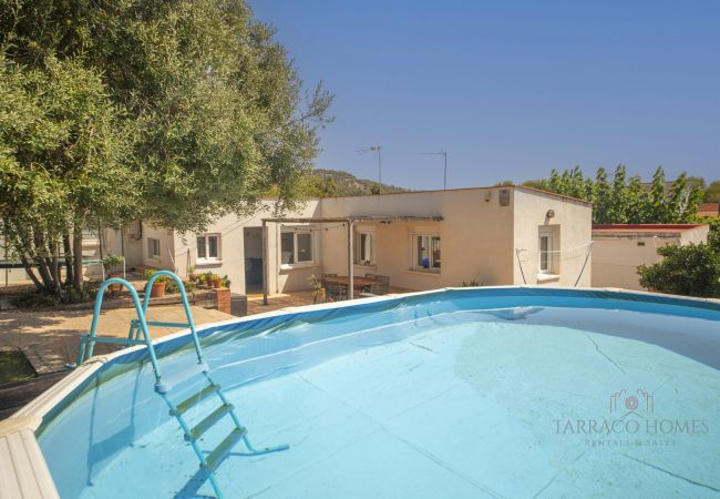  на Tarragona -  TH46  Casa Ermita with pool and garden