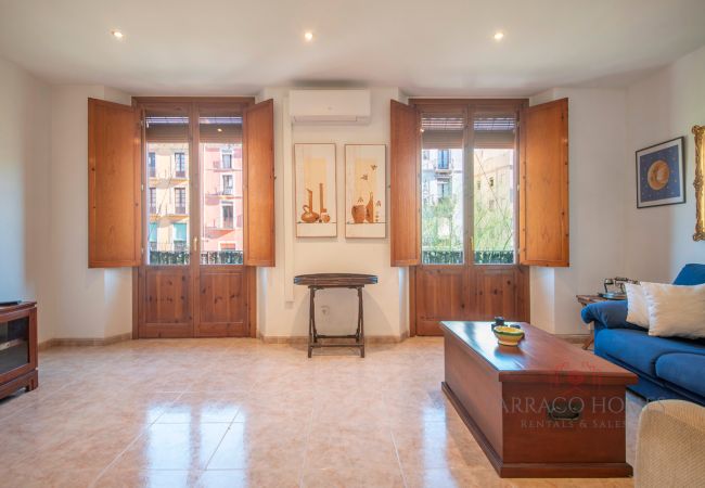 Апартаменты на Таррагона - TH61 Gran apartamento en la plaza de la Font