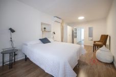Апартаменты на Таррагона - Duplex con terraza privada